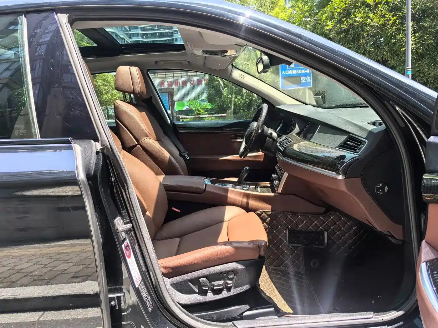 2011 BMW 5 Series GT 535i Elegant Edition — миниатюра 8