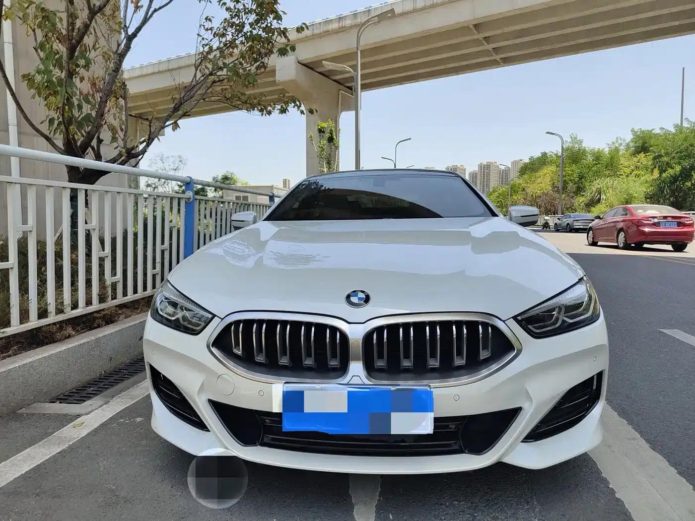 2022 BMW 8 Series 840i Gran Coupe M Sport Package — миниатюра 2