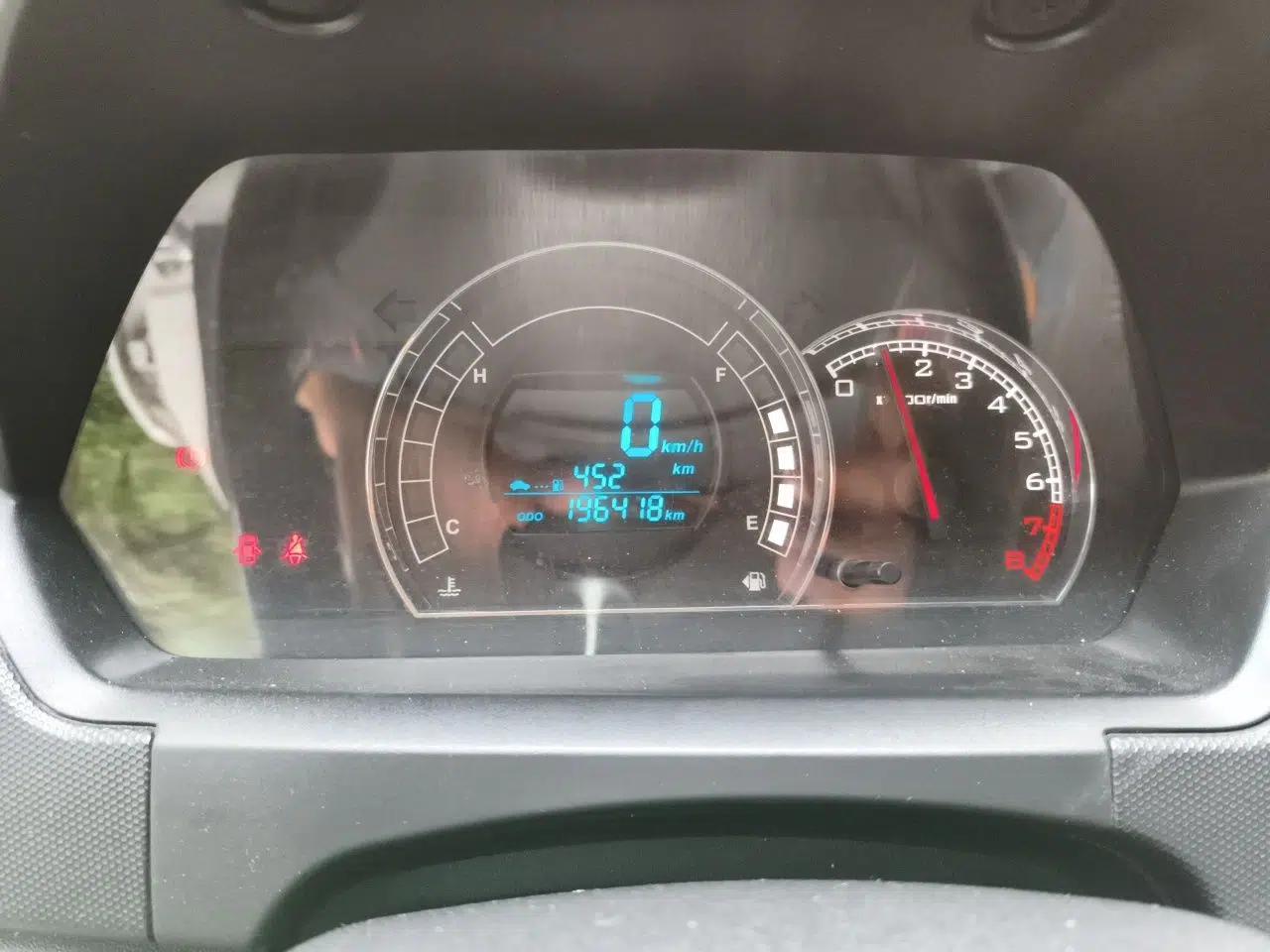 Great Wall M4 2014 1.5L Manual Comfort Model — миниатюра 11