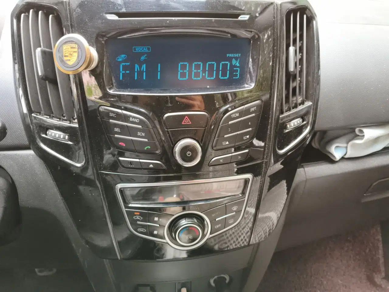 Great Wall M4 2014 1.5L Manual Comfort Model — миниатюра 13