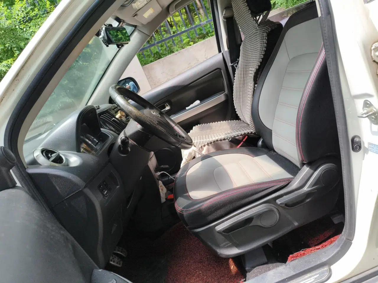 Great Wall M4 2014 1.5L Manual Comfort Model — миниатюра 15