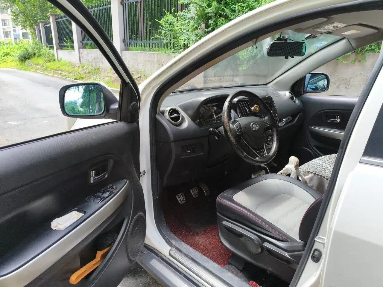 Great Wall M4 2014 1.5L Manual Comfort Model — миниатюра 16