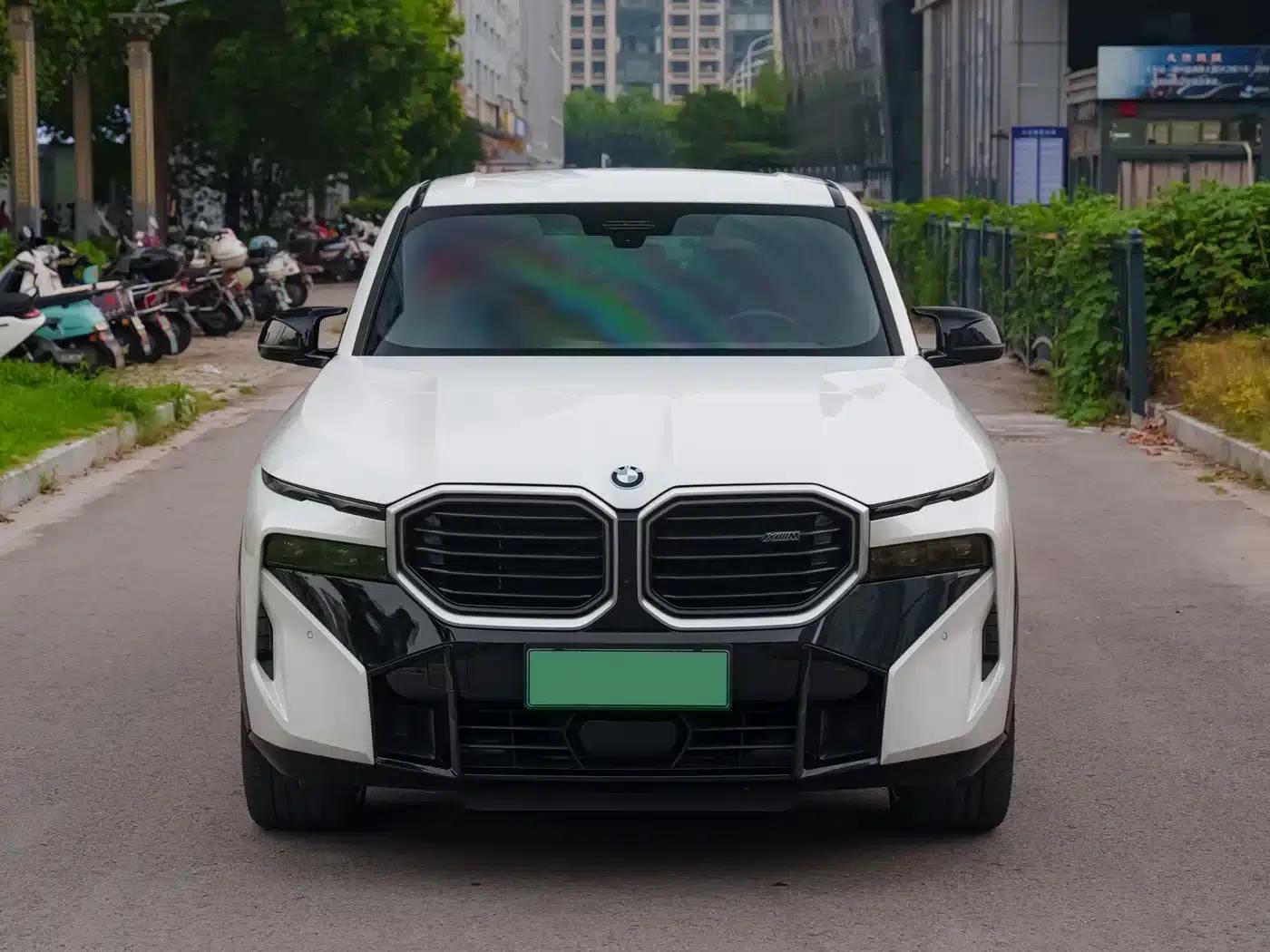 BMW XM 2023 50e — миниатюра 2