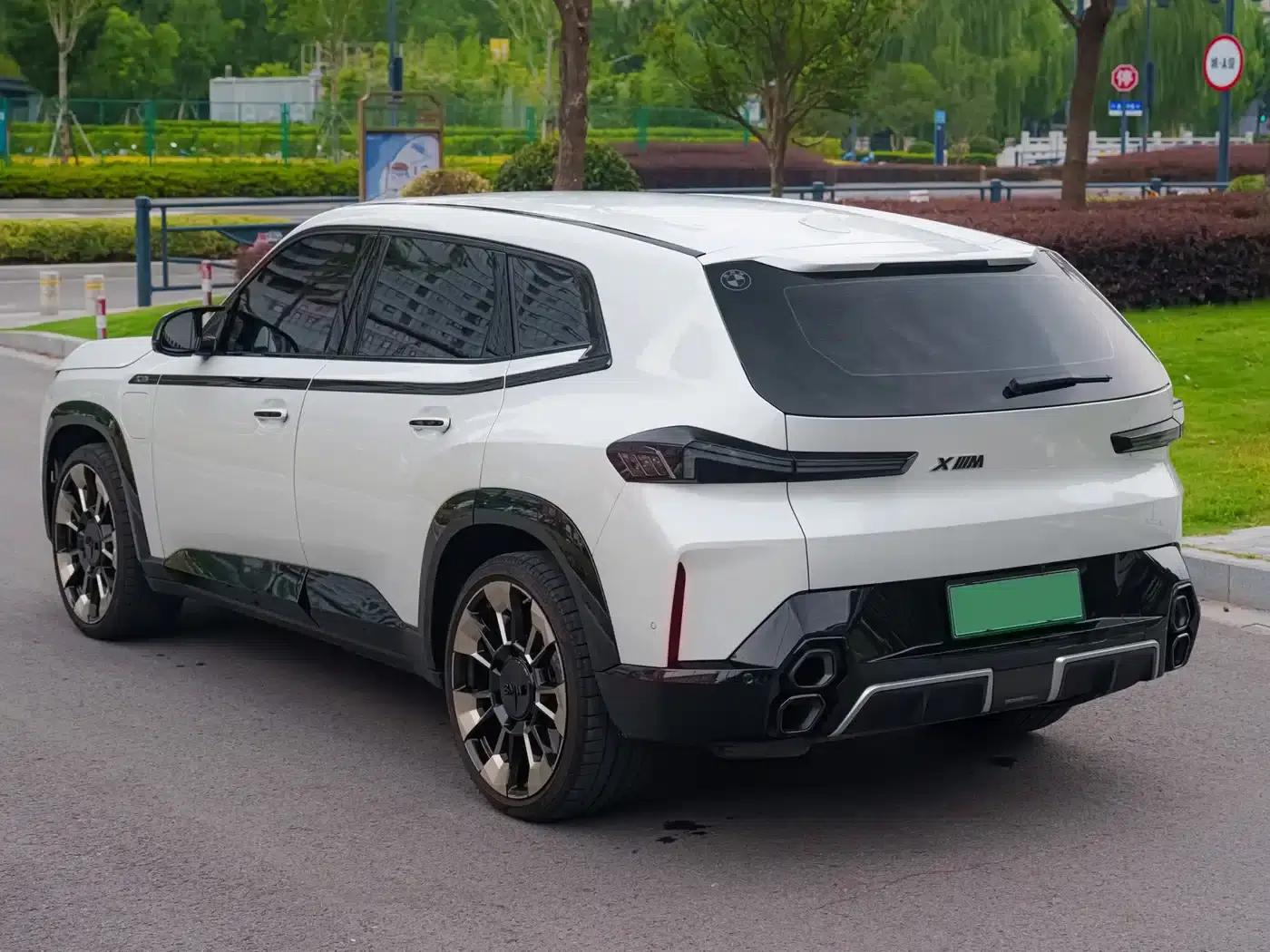 BMW XM 2023 50e — миниатюра 7