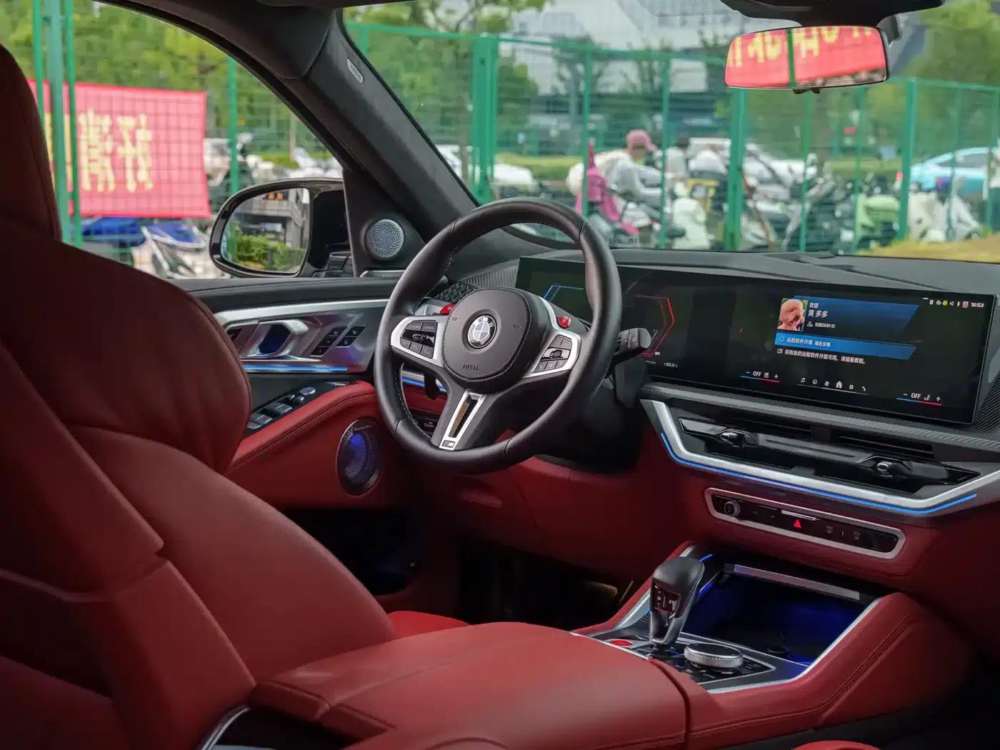 BMW XM 2023 50e — миниатюра 9