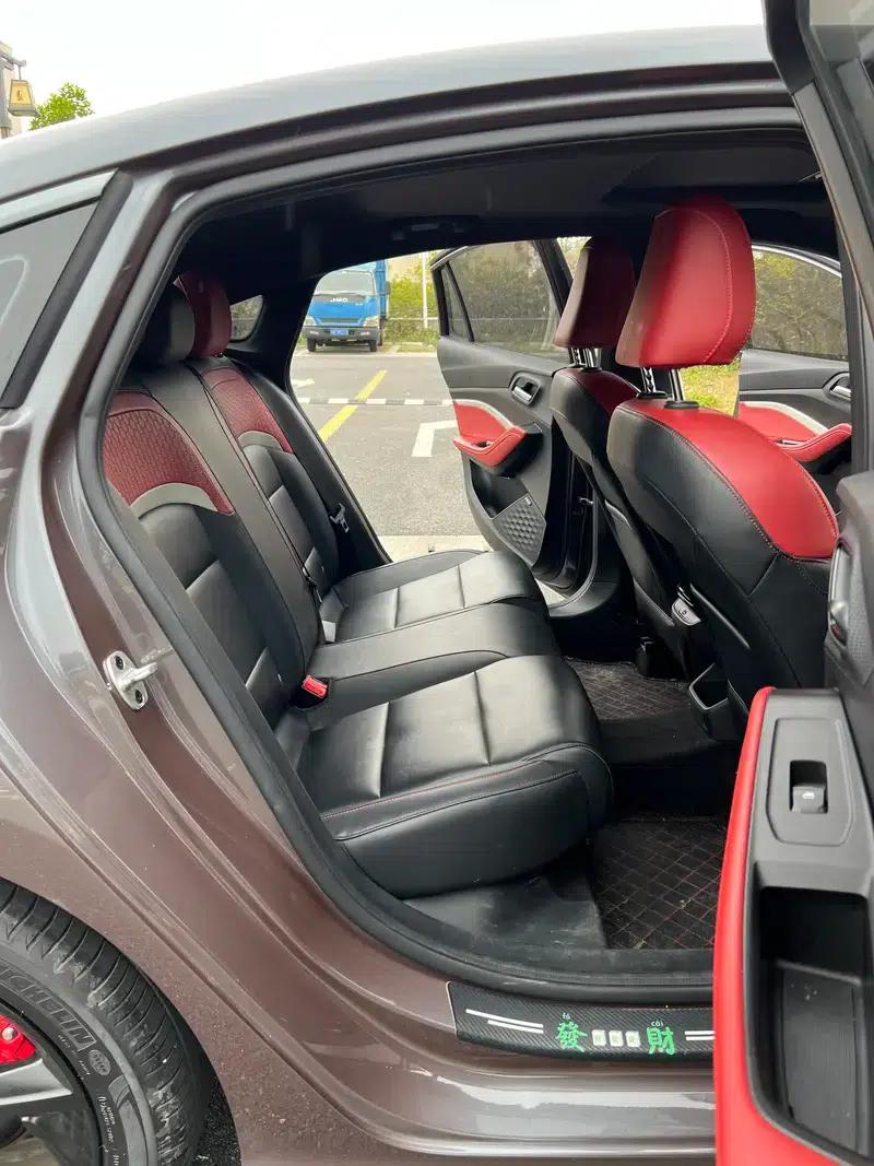 MG5 2021 300TGI DCT Luxury Flagship Edition — миниатюра 9