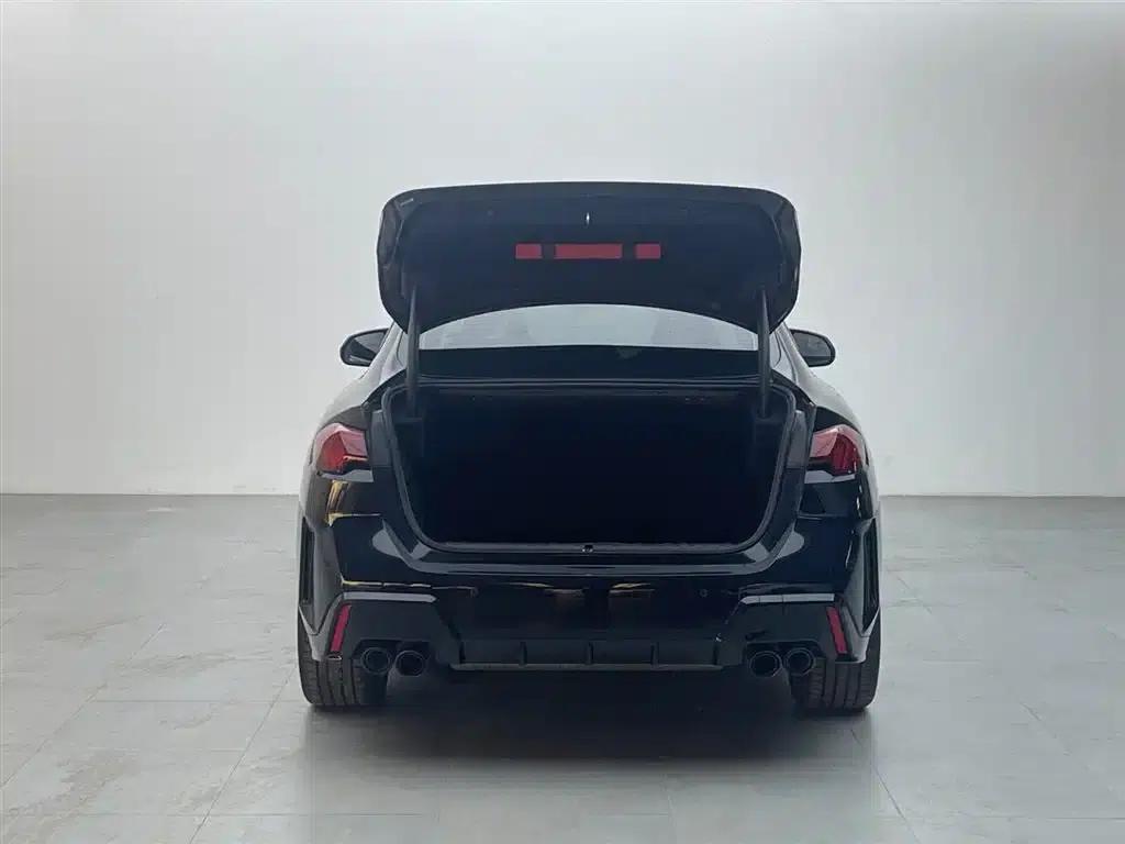 2025 BMW M235L — миниатюра 5