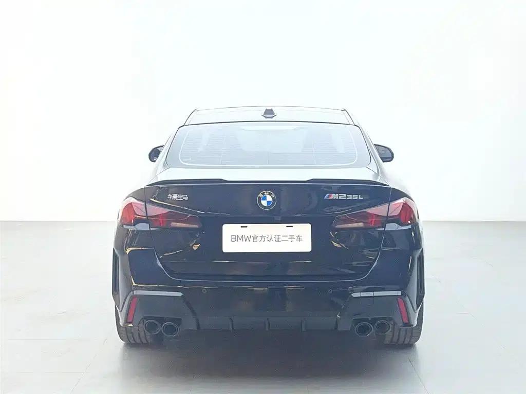2025 BMW M235L — миниатюра 6