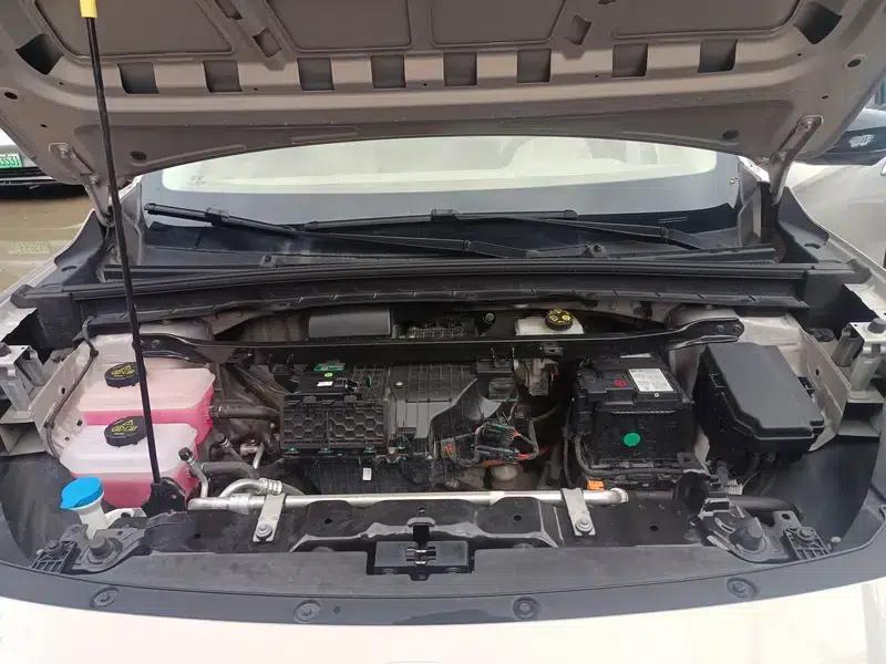 MG ES5 2025 515pro Rear-Wheel Drive — миниатюра 5