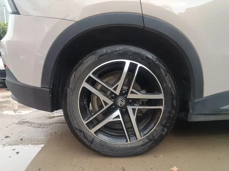 MG ES5 2025 515pro Rear-Wheel Drive — миниатюра 7