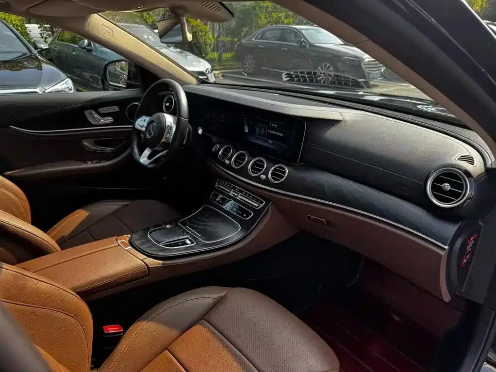 Mercedes-Benz E-Class 2019 E 300 L Sport Style — миниатюра 13