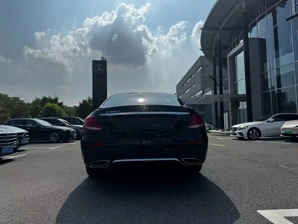 Mercedes-Benz E-Class 2019 E 300 L Sport Style — миниатюра 5
