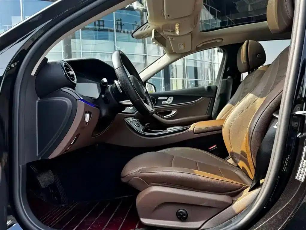 Mercedes-Benz E-Class 2019 E 300 L Sport Style — миниатюра 8
