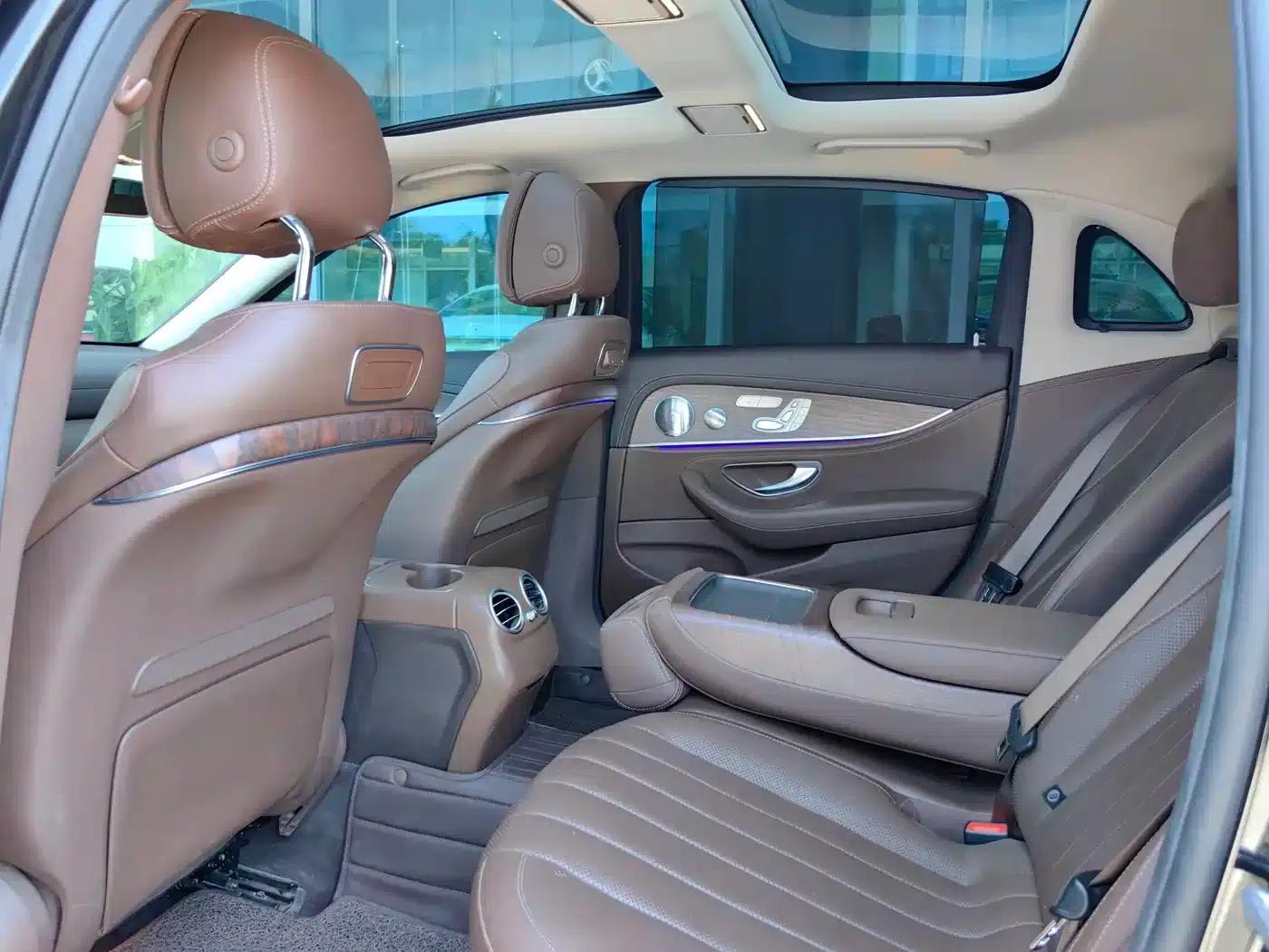 Mercedes-Benz E-Class 2020 Facelift E 300 L Special Edition — миниатюра 10