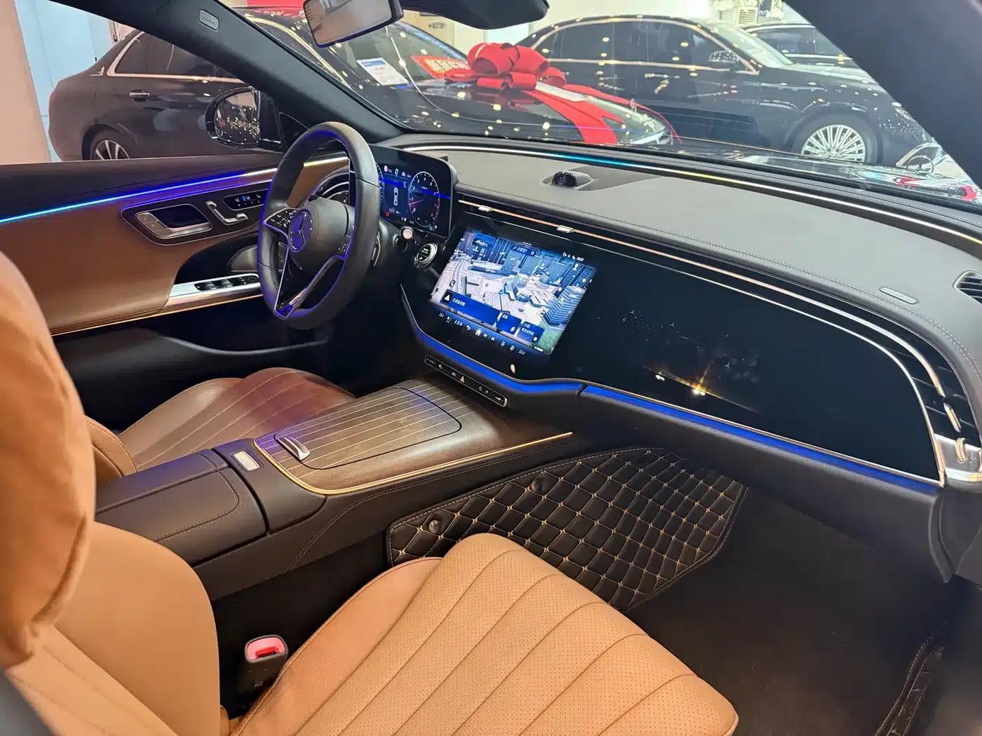 2025 Mercedes-Benz E-Class E 300 L Luxury — миниатюра 16