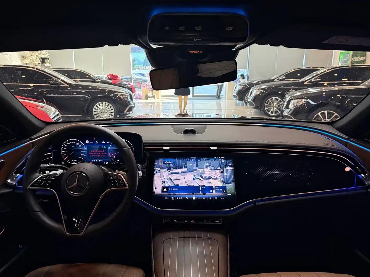 2025 Mercedes-Benz E-Class E 300 L Luxury — миниатюра 19