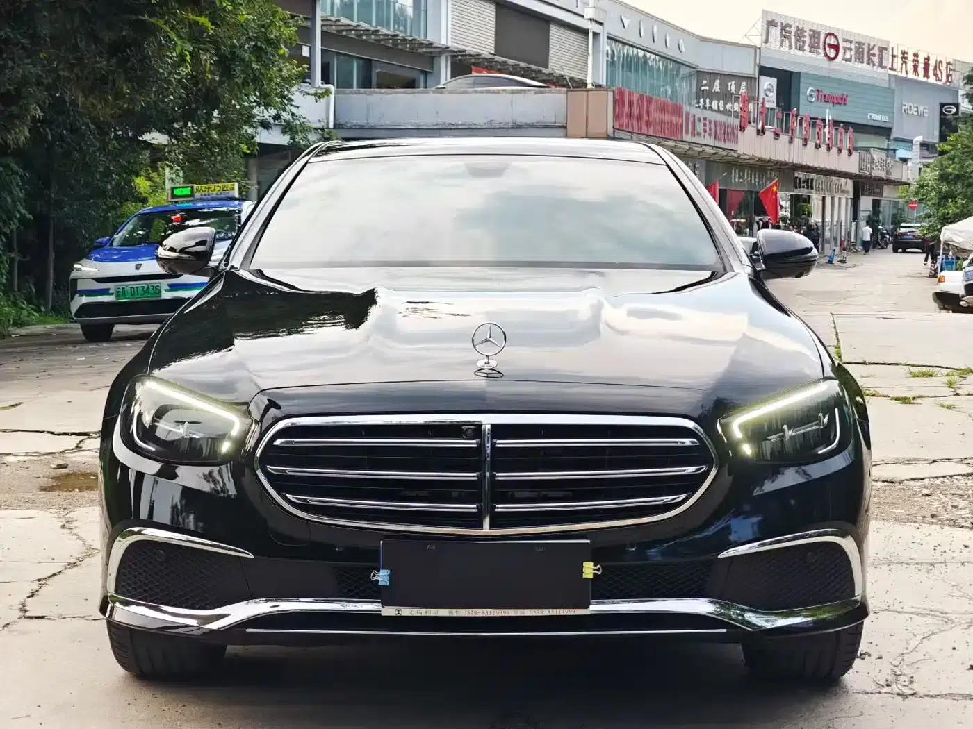 Mercedes-Benz E-Class 2022 Facelift III E 300 L Fashion Model — миниатюра 2
