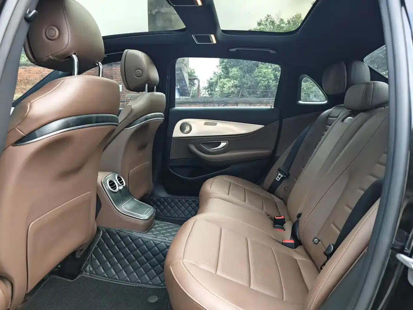 Mercedes-Benz E-Class 2022 Facelift III E 300 L Fashion Model — миниатюра 5