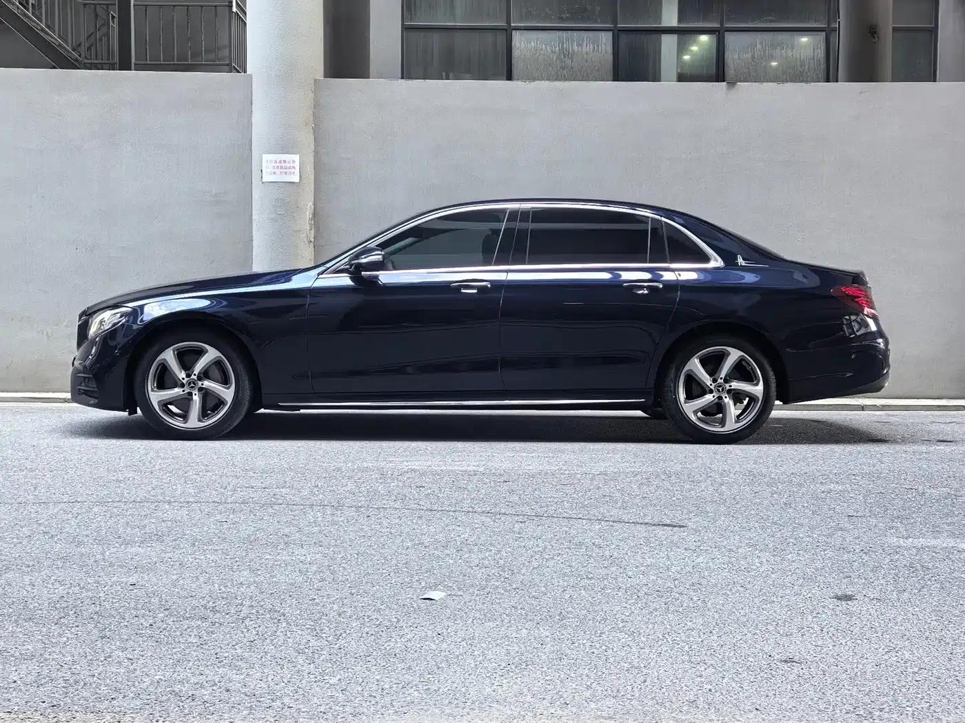 Mercedes-Benz E-Class 2019 Facelift E 300 L Sport Style — миниатюра 3