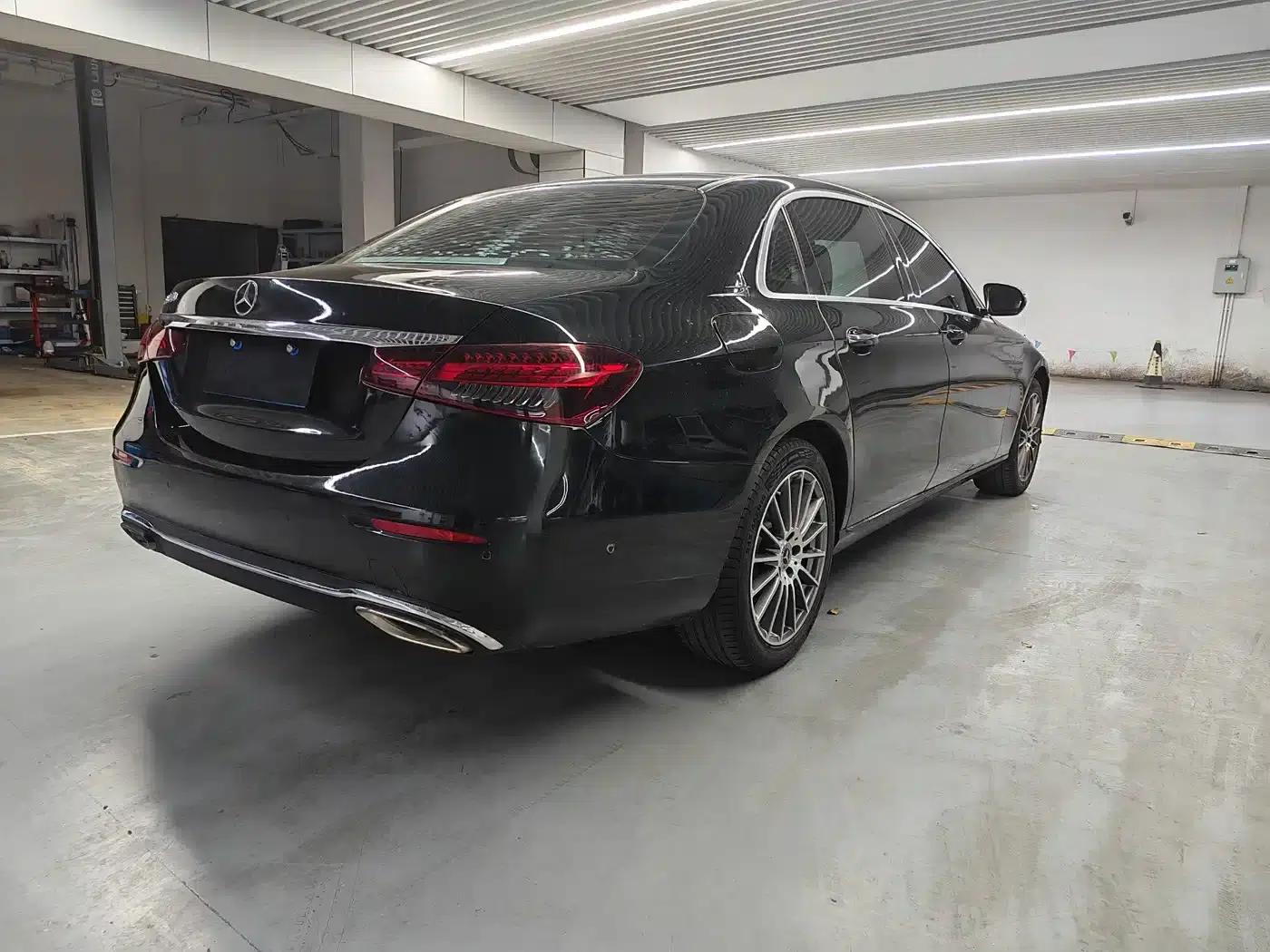 2022 Mercedes-Benz E-Class E 260 L — миниатюра 13