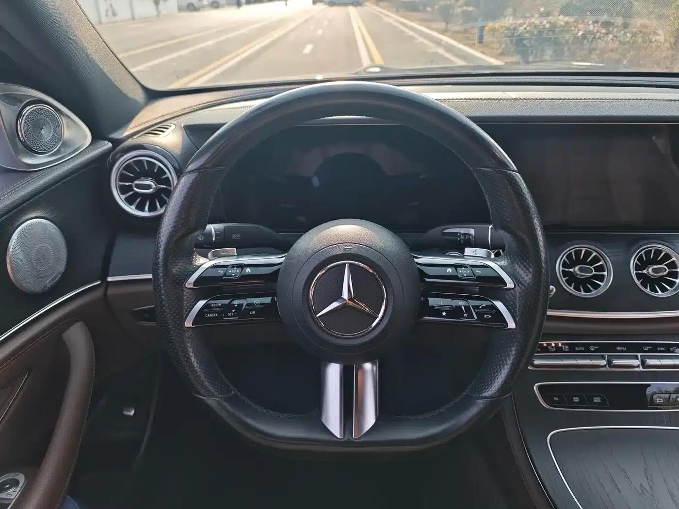 Mercedes-Benz E-Class 2021 E 300 L Sport Style — миниатюра 4