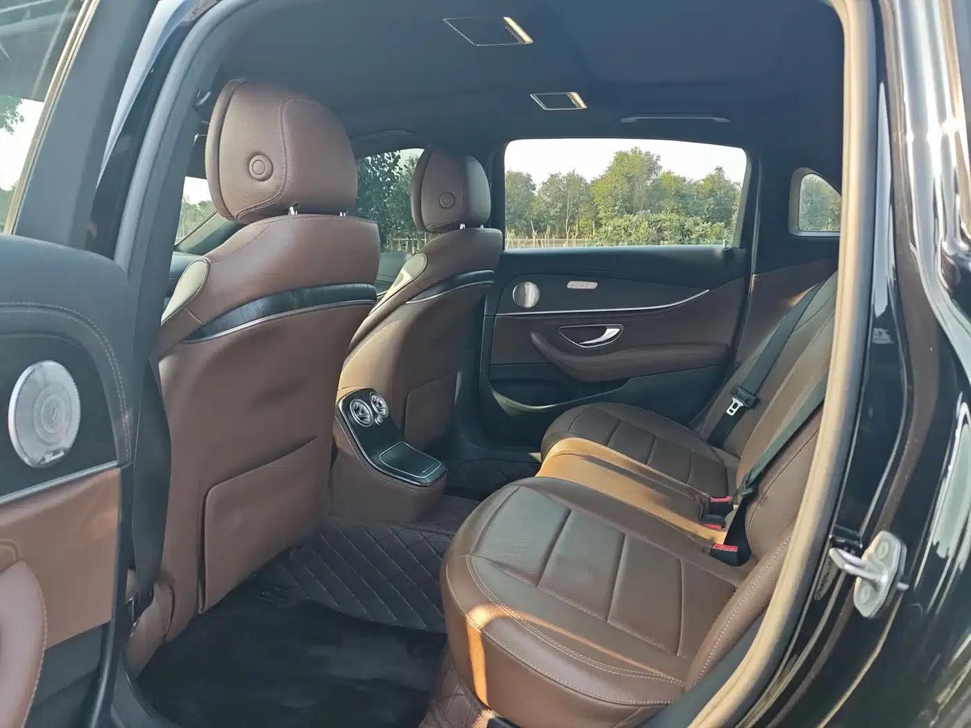 Mercedes-Benz E-Class 2021 E 300 L Sport Style — миниатюра 7
