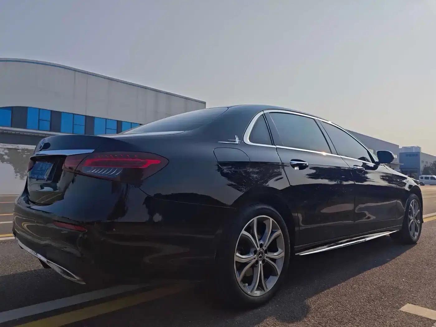 Mercedes-Benz E-Class 2021 E 300 L Sport Style — миниатюра 9