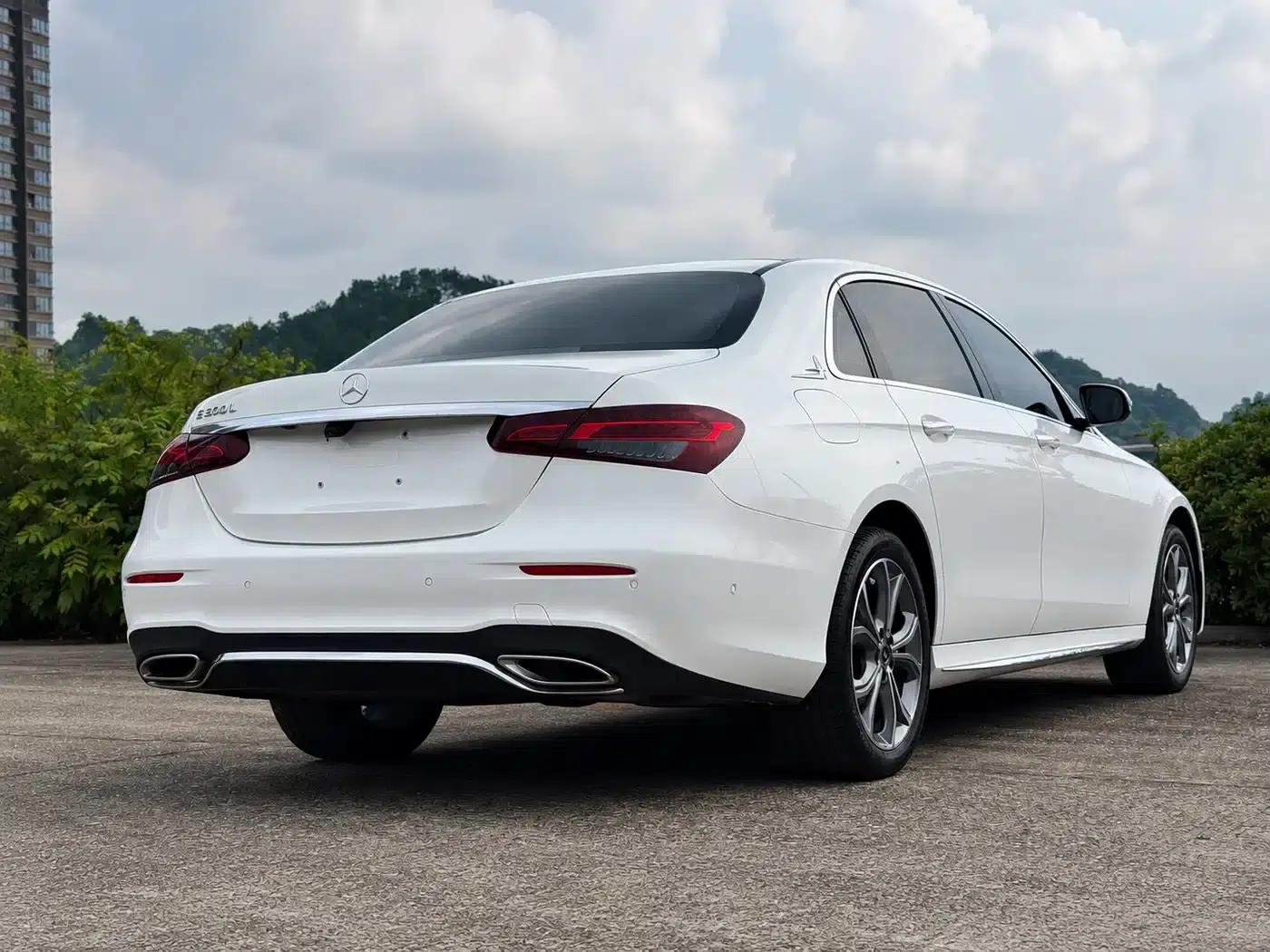 Mercedes-Benz E-Class 2021 E 300 L Fashion Edition — миниатюра 4