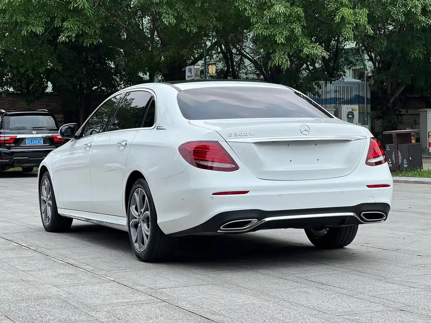 Mercedes-Benz E-Class 2020 E 300 L Sport Style — миниатюра 20