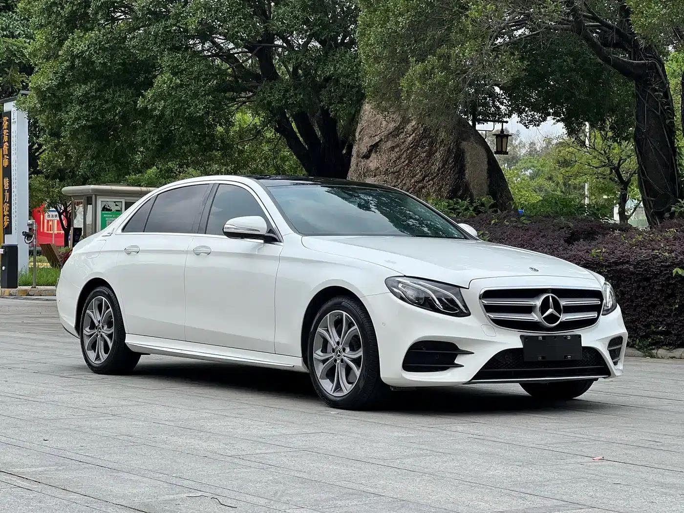 Mercedes-Benz E-Class 2020 E 300 L Sport Style — миниатюра 3