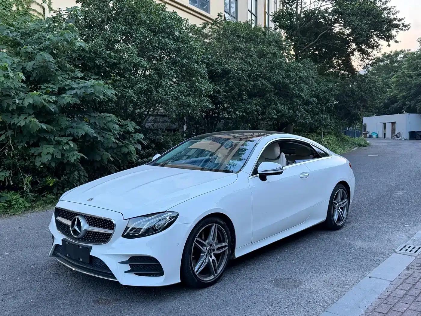 Imported Mercedes-Benz E-Class 2020 E 260 Coupe — миниатюра 1