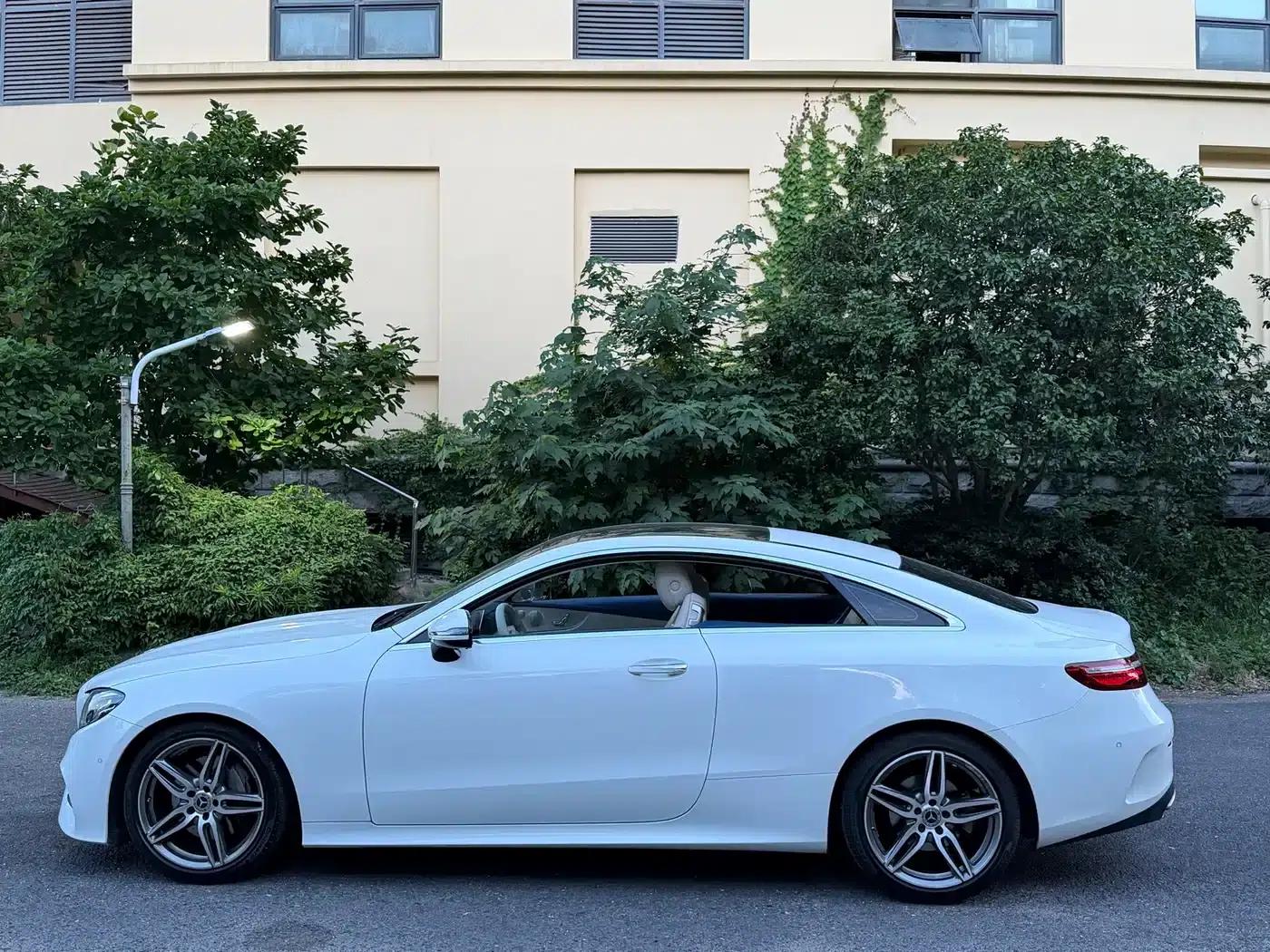 Imported Mercedes-Benz E-Class 2020 E 260 Coupe — миниатюра 20