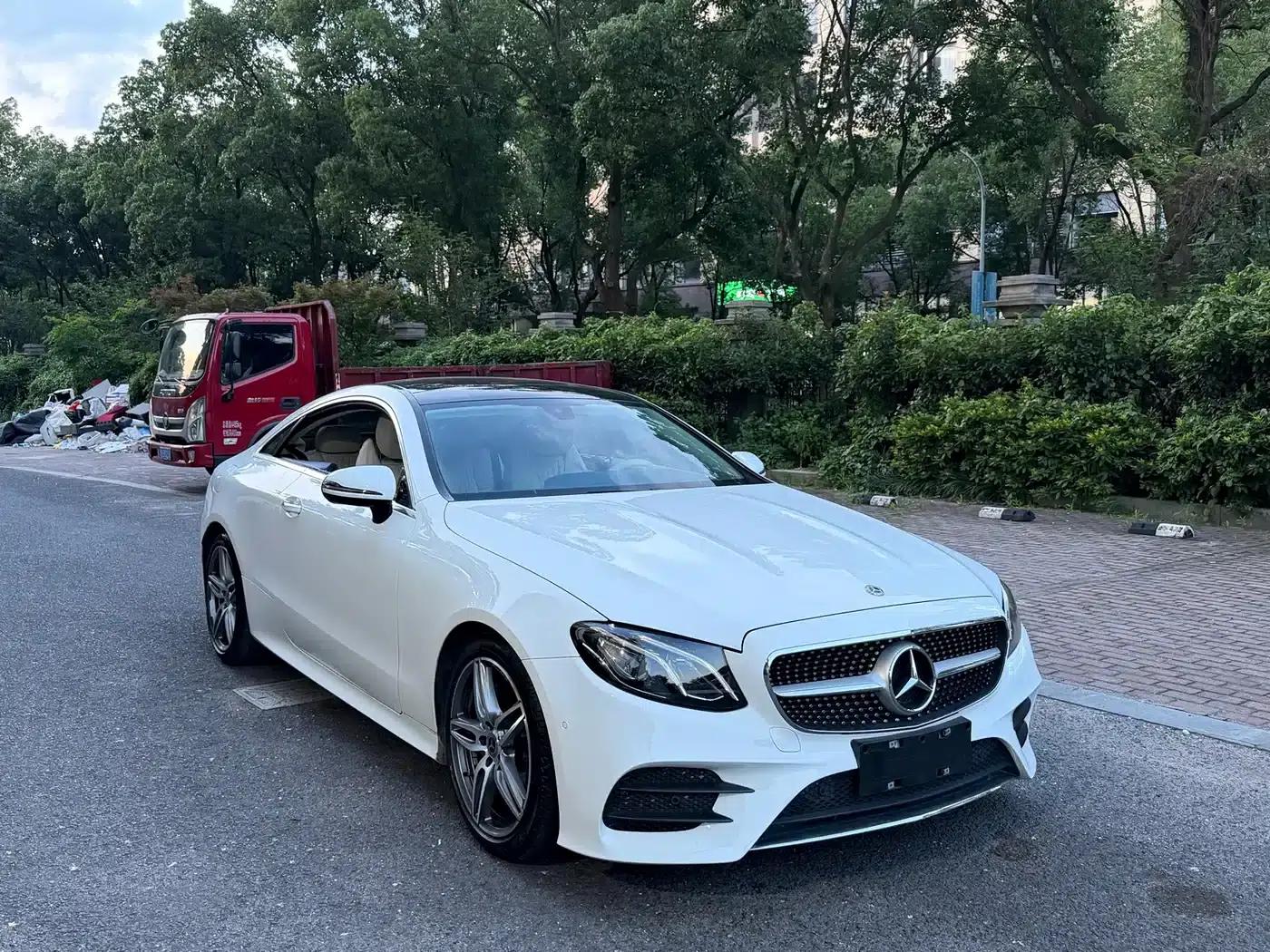 Imported Mercedes-Benz E-Class 2020 E 260 Coupe — миниатюра 3