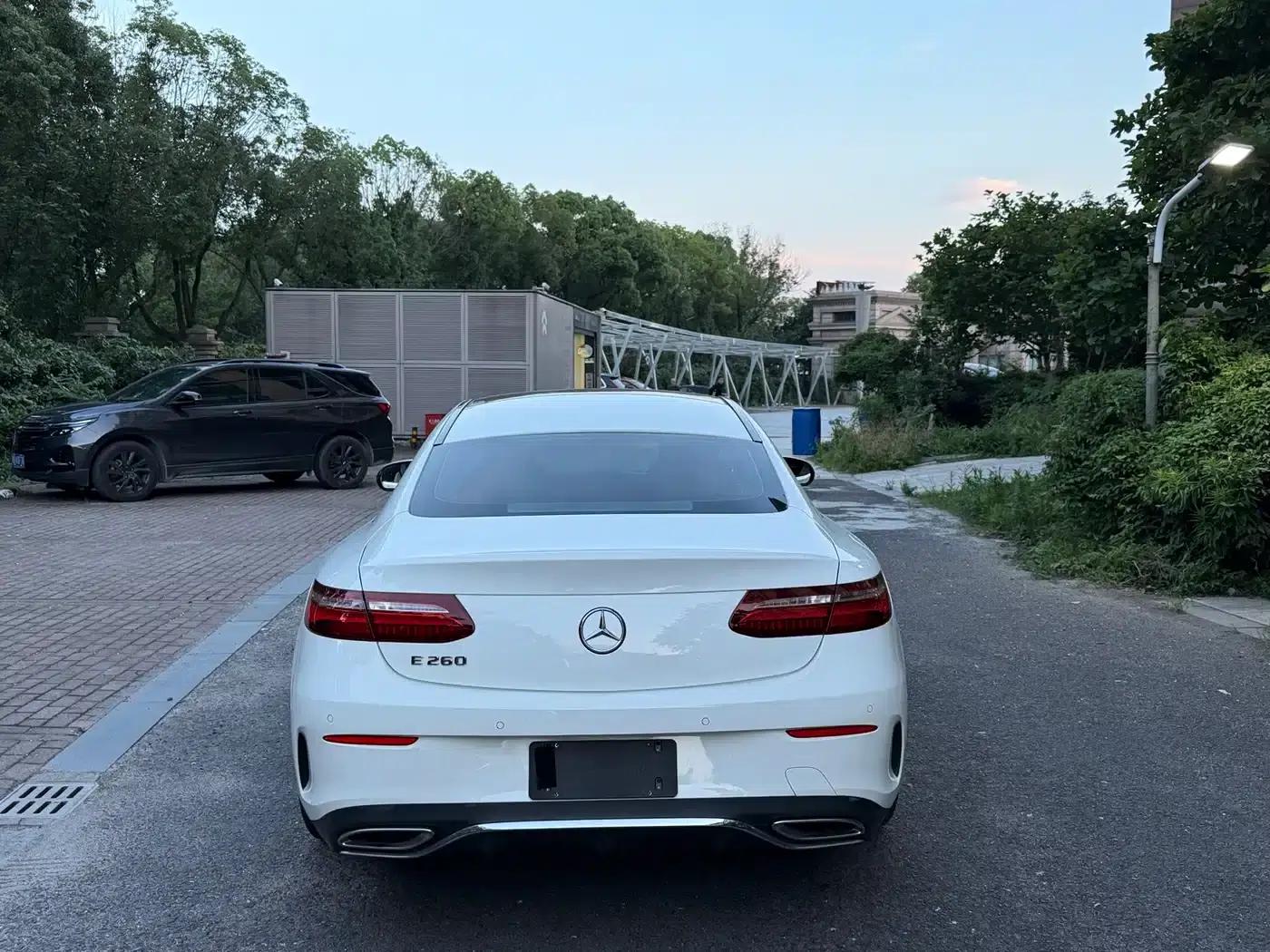 Imported Mercedes-Benz E-Class 2020 E 260 Coupe — миниатюра 22
