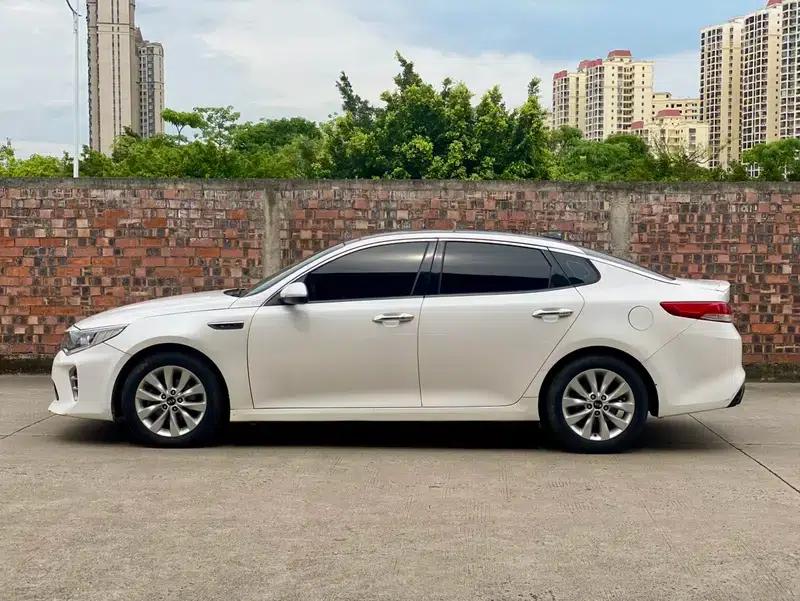 Kia K5 2016 1.6T Automatic PRM — миниатюра 3