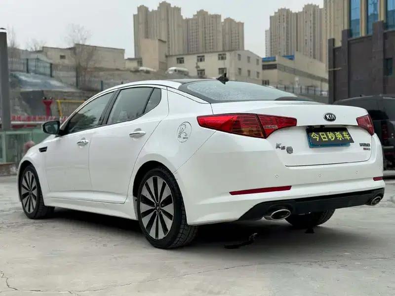 Kia K5 2012 2.0L Automatic GLS — миниатюра 5