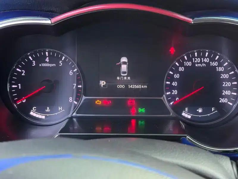 Kia K5 2012 2.0L Automatic GLS — миниатюра 10