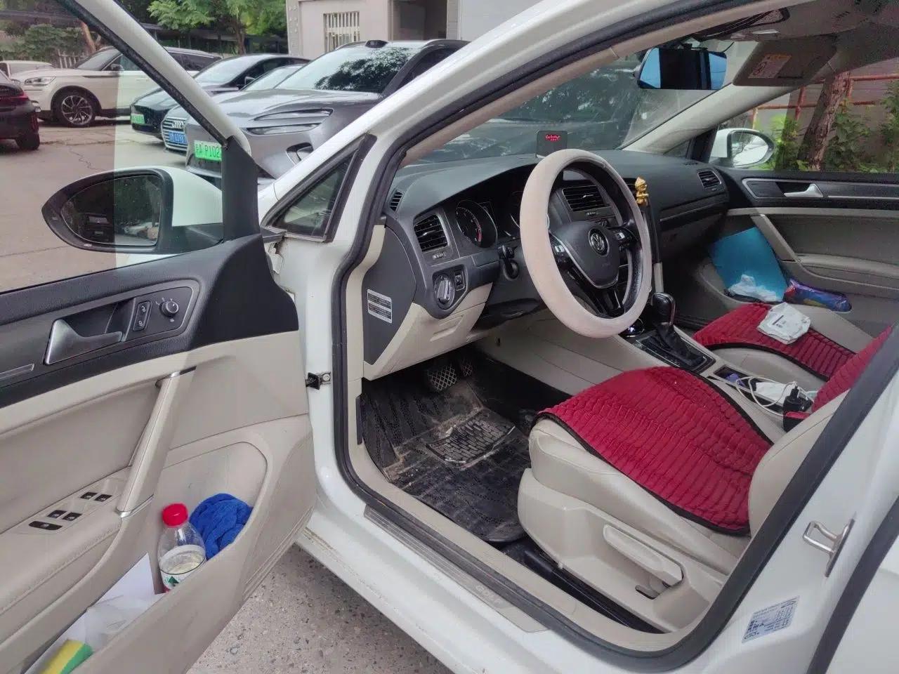 Volkswagen Golf 2016 230TSI Automatic Luxury Version — миниатюра 19