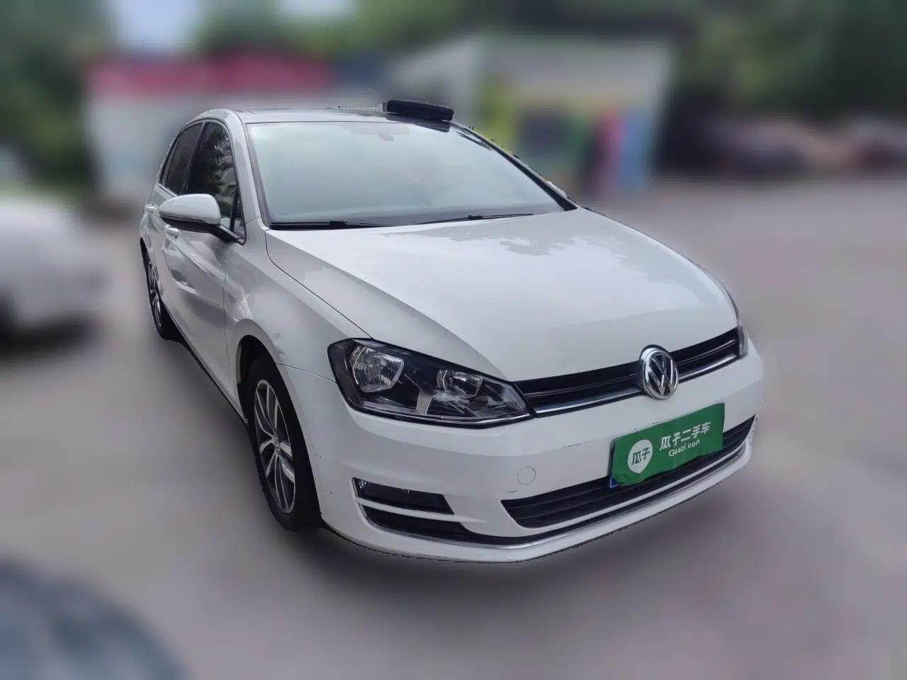 Volkswagen Golf 2016 230TSI Automatic Luxury Version — миниатюра 3