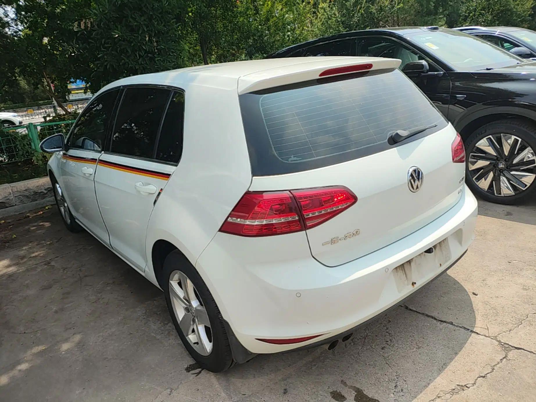 Volkswagen Golf 2015 1.4TSI Automatic Comfort Model — миниатюра 4