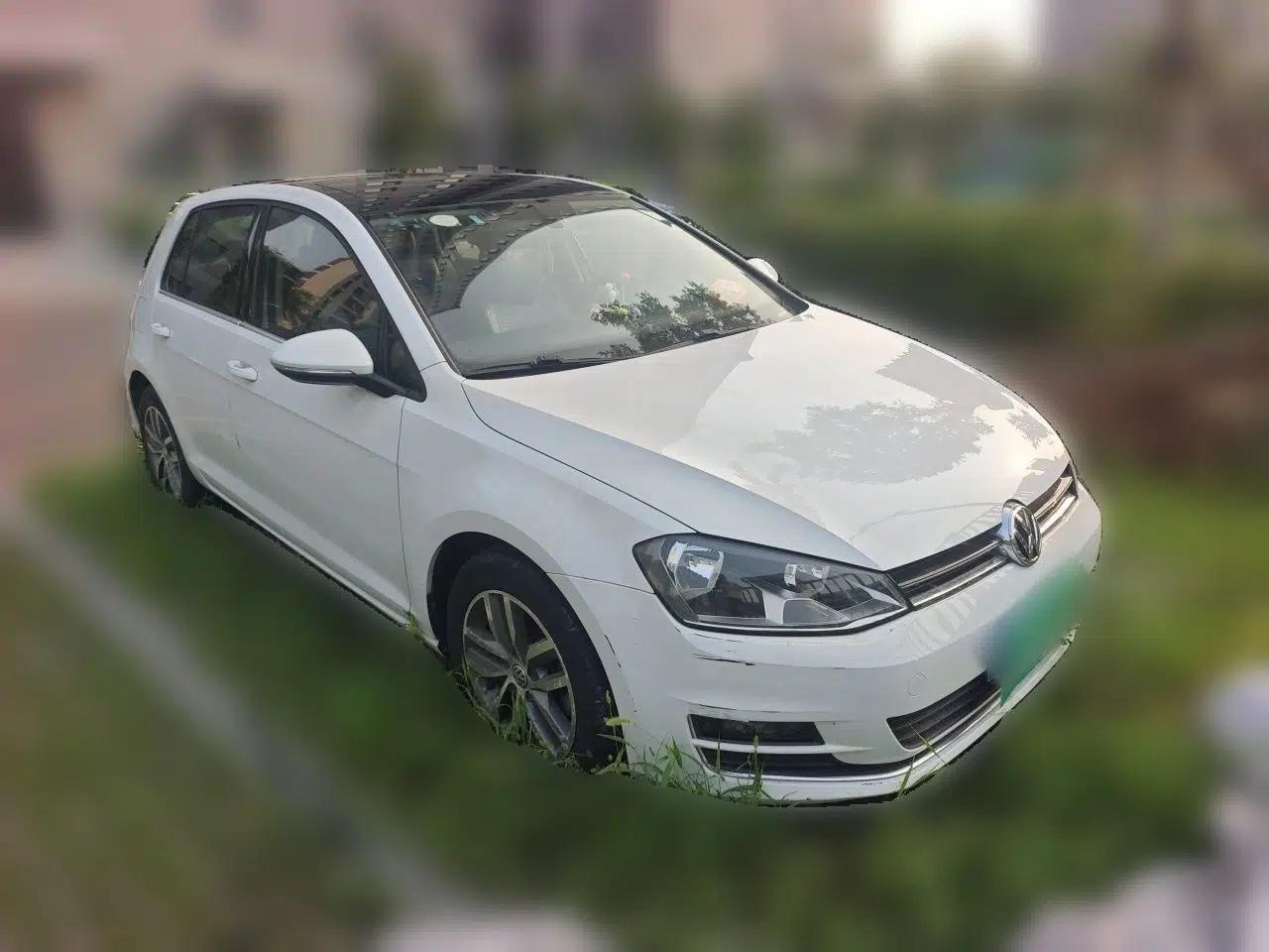 Volkswagen Golf 2015 1.4TSI Automatic Luxury Model — миниатюра 3