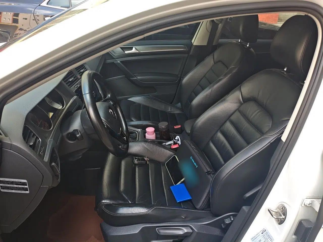 Volkswagen Golf 2016 230TSI Automatic Comfort Version — миниатюра 15