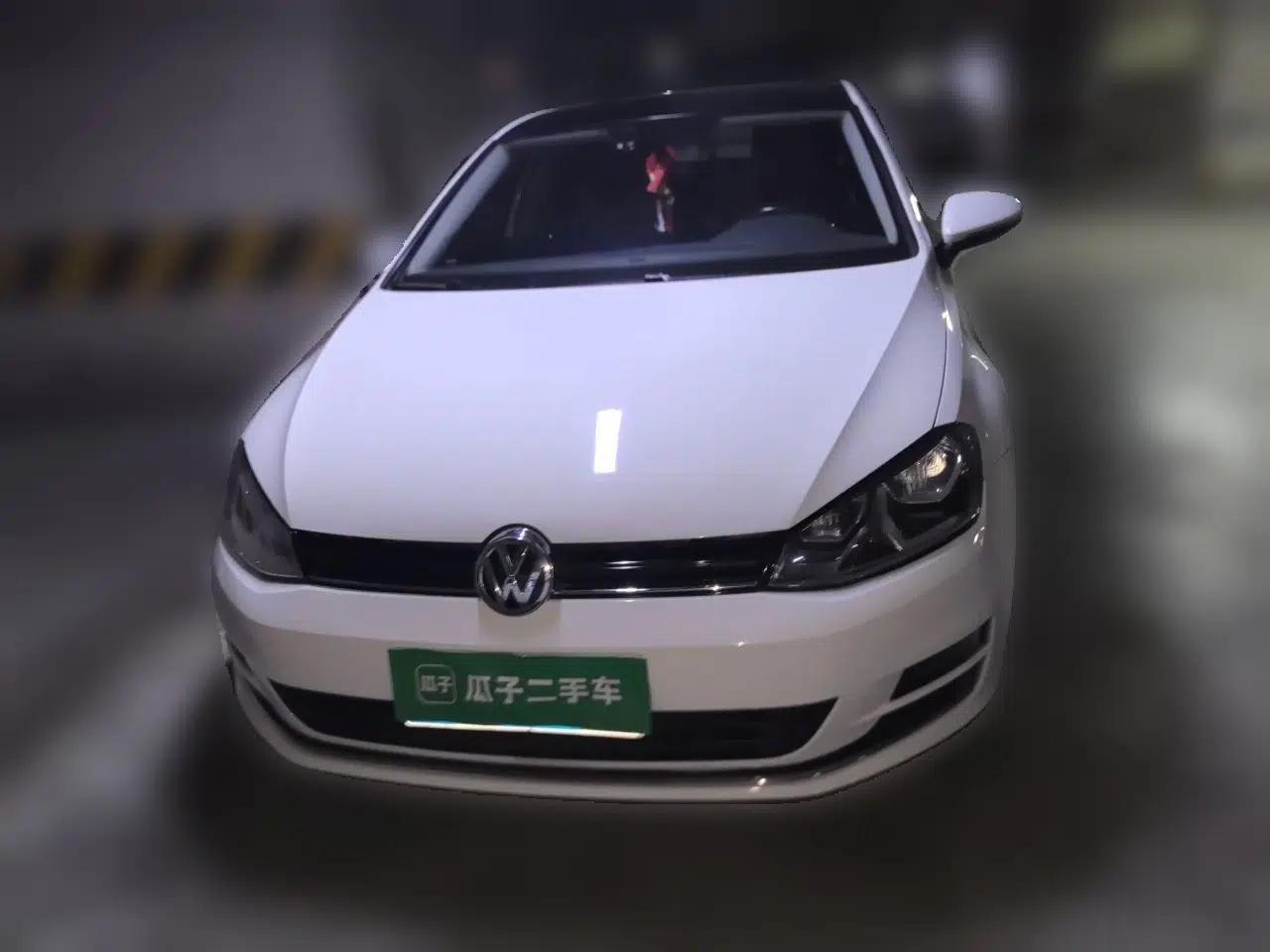 Volkswagen Golf 2016 1.6L Automatic Comfort Model — миниатюра 2