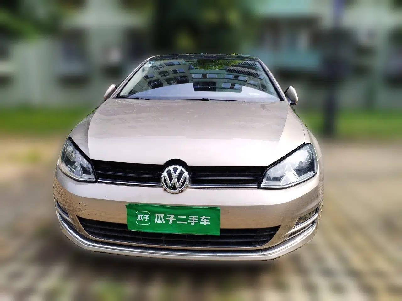 Volkswagen Golf 2016 230TSI Automatic Luxury Version — миниатюра 2