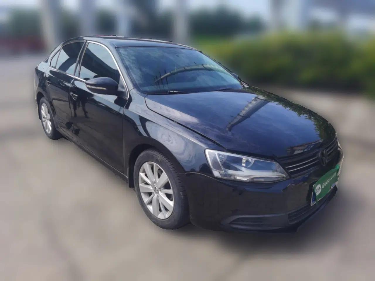 Volkswagen Sagitar 2014 1.6L Automatic Fashion Model — миниатюра 3