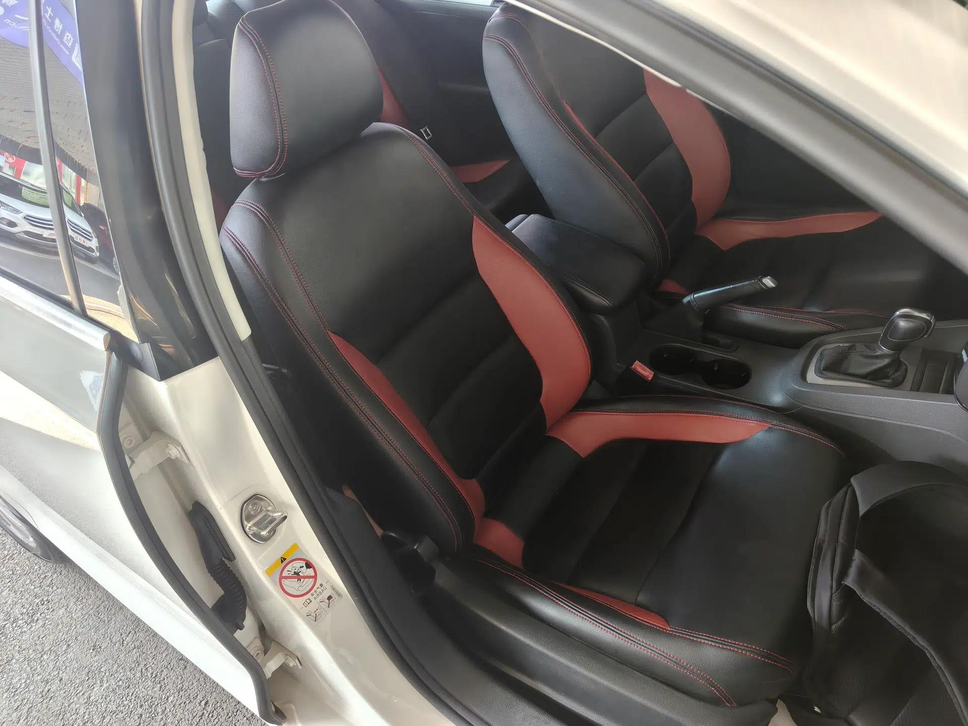 Volkswagen Sagitar 2014 Revised Version 1.6L Automatic Leading Edition — миниатюра 19