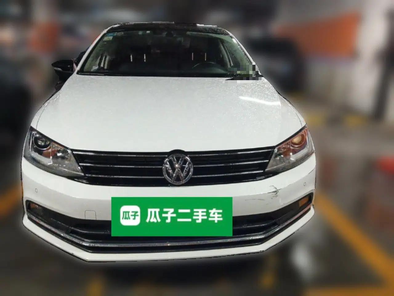 Volkswagen Sagitar 2018 280TSI DSG Luxury Model — миниатюра 2