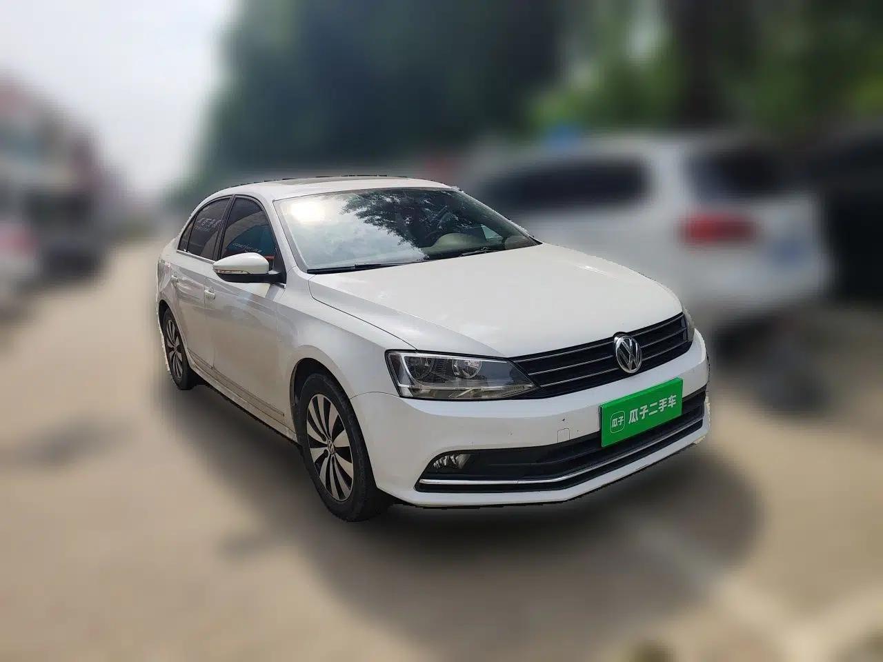 Volkswagen Sagitar 2018 280TSI DSG Comfort Model — миниатюра 3