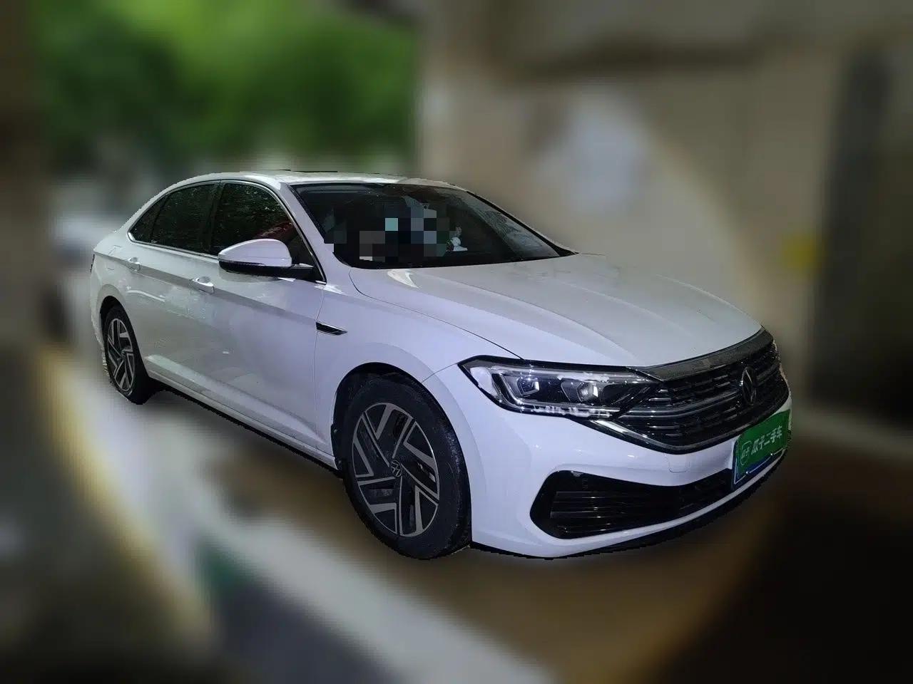 Volkswagen Sagitar 2023 300TSI DSG Excellence Edition — миниатюра 3