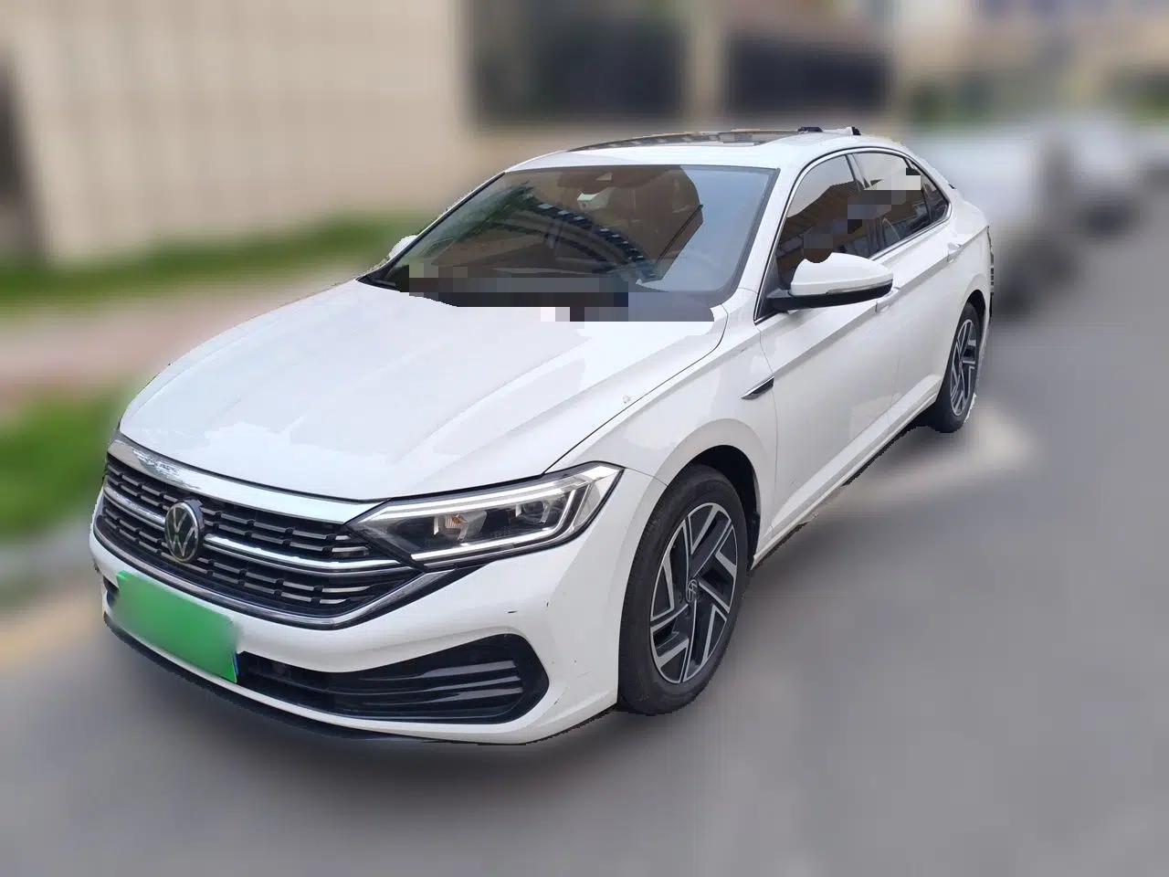 Volkswagen Sagitar 2024 300TSI DSG Flyover Edition — миниатюра 1